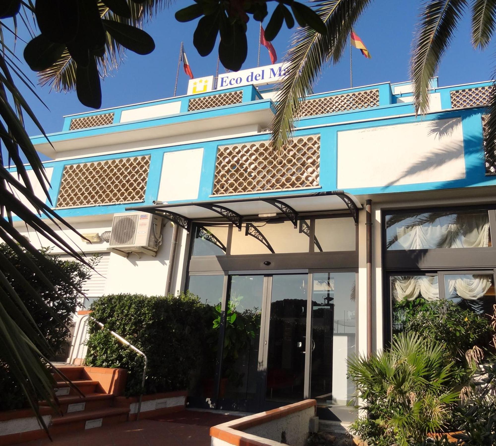 Hotel Eco Del Mare Marina di Massa Εξωτερικό φωτογραφία